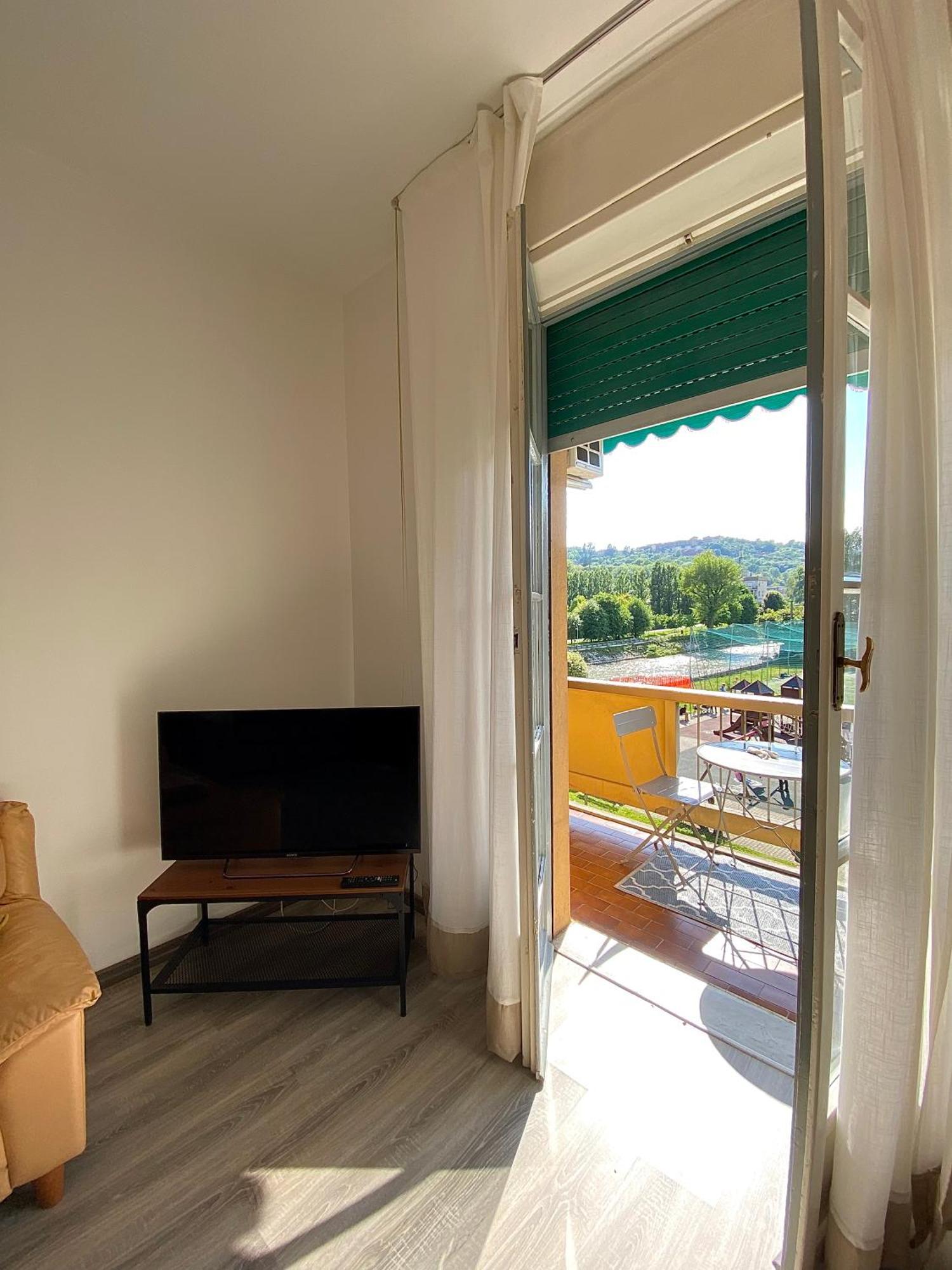 Casa Sara Como Lake Parcheggio Interno Privato Cernobbio Luaran gambar
